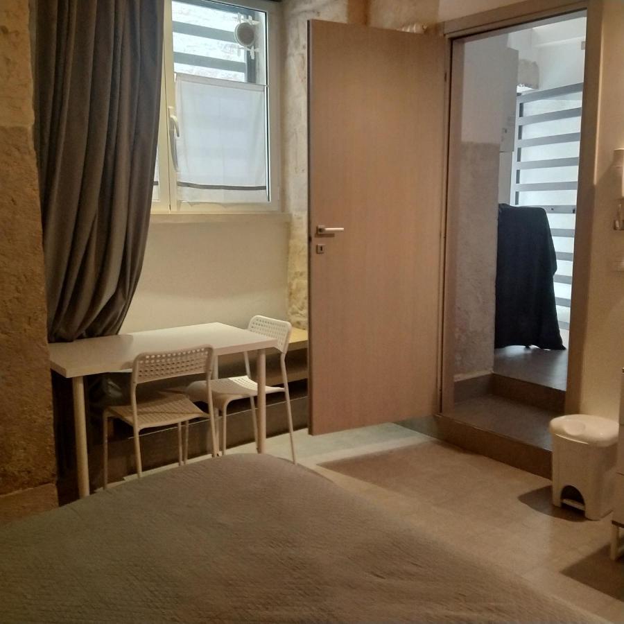 Suite Sara Trani Exterior foto